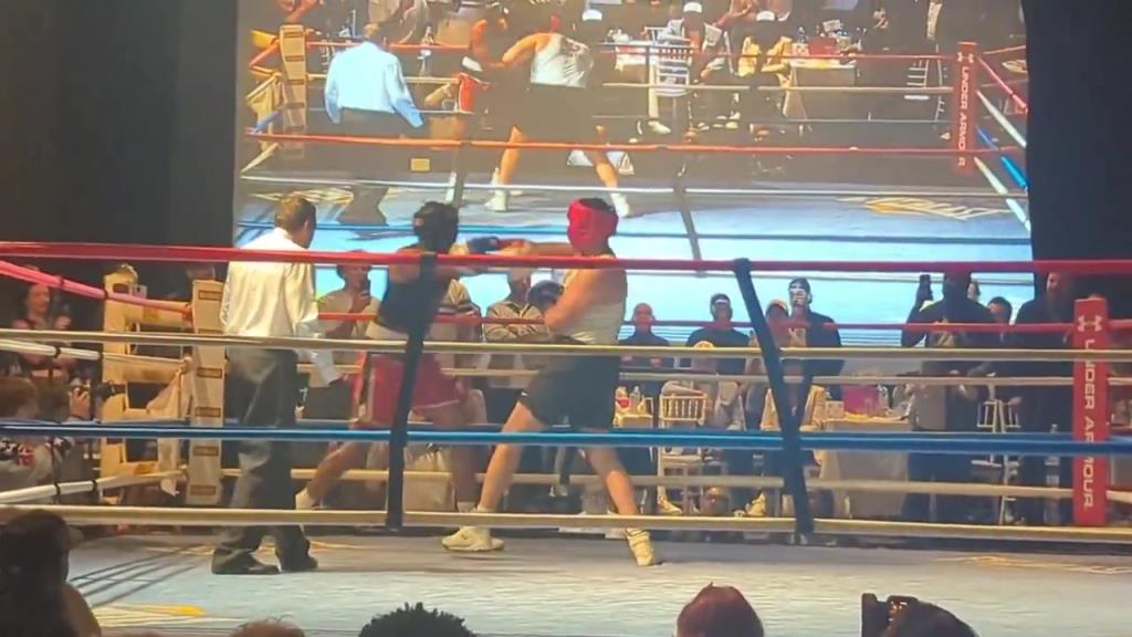 把天賦帶到拳擊臺(tái)前NBA最佳新秀邁卡威業(yè)余拳擊首秀即取勝