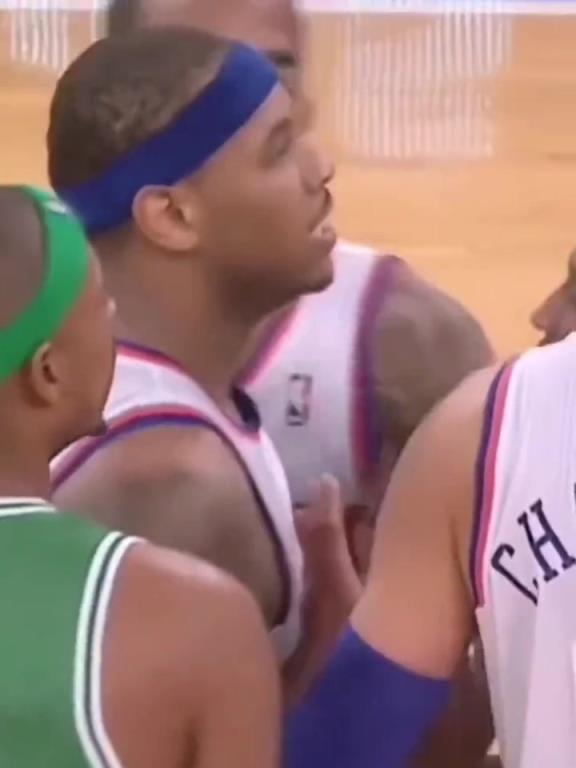 社會瓜！當年安東尼與加內特發生沖突，賽后瓜哥帶人堵綠軍大巴